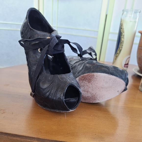 Black peep toe high heeled lace up booties size38 - Picture 2 of 13